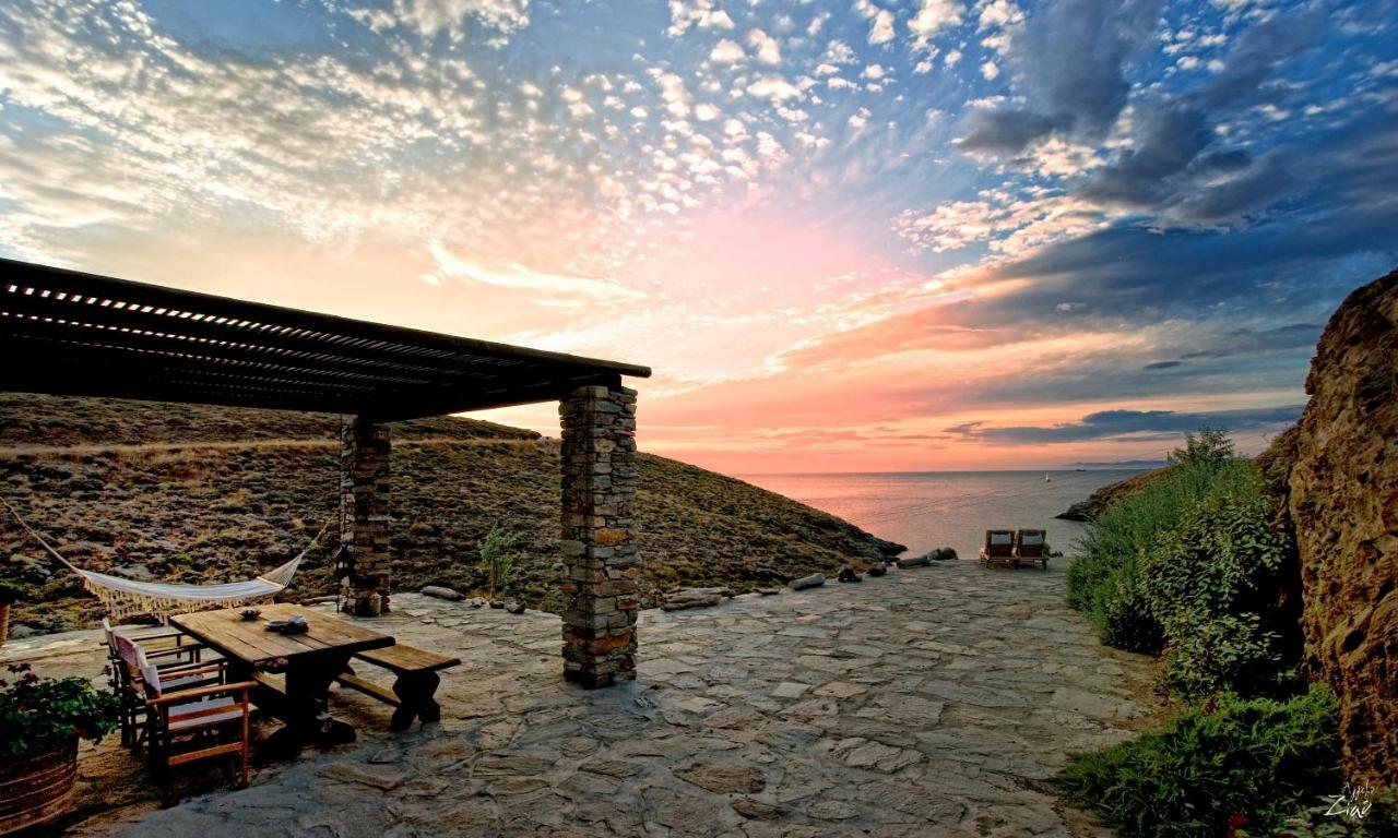 Amelia Beachfront Villa Korissia  外观 照片